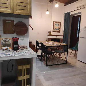 Holiday home Ai Tintori Di Ortigia 