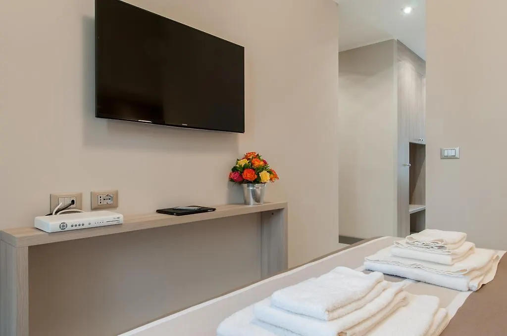 Brera Prestige B&B Milan 3*,
